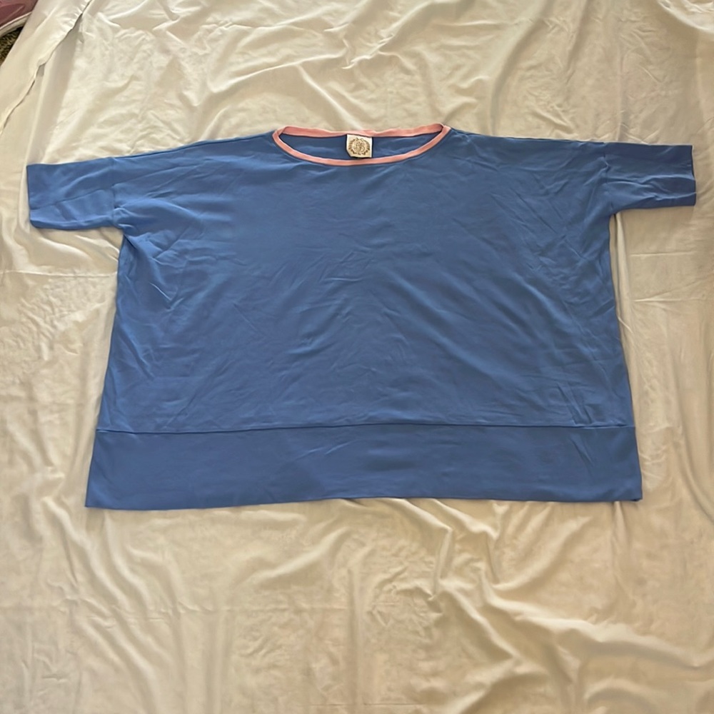 The Beaufort Bonnet Company oversized top